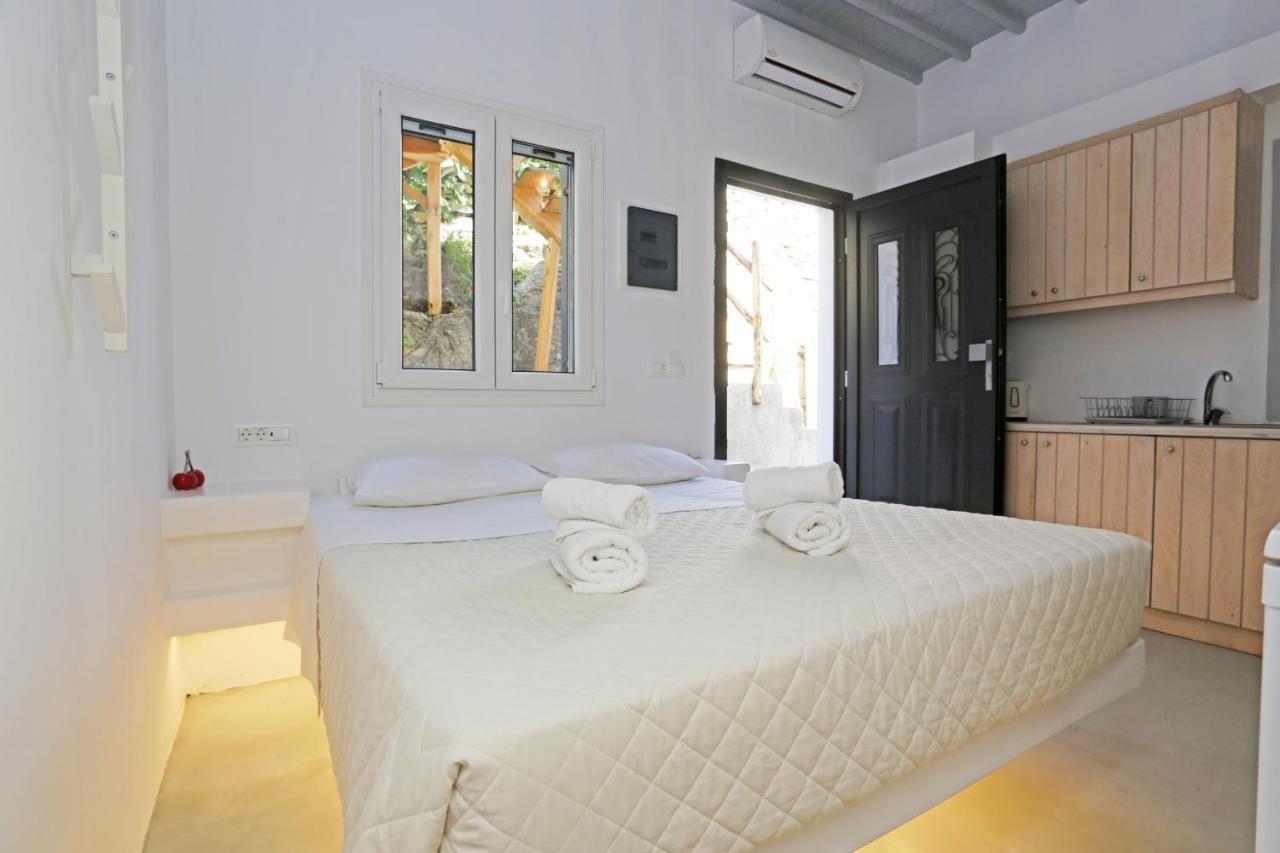 Brand New Mykonos Town Suites Extérieur photo